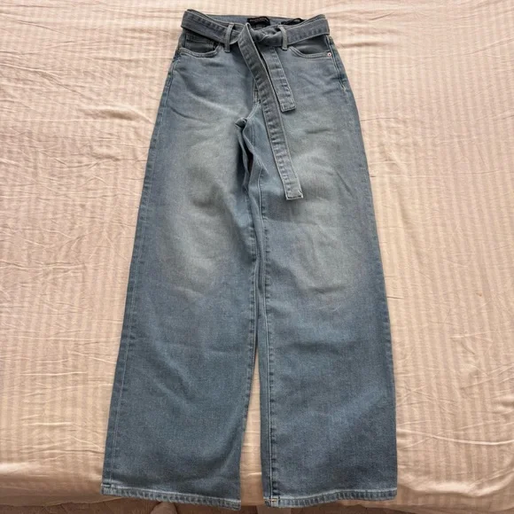 Banana Republic Light Blue Denim Wide Leg Jeans - Picture 5 of 8